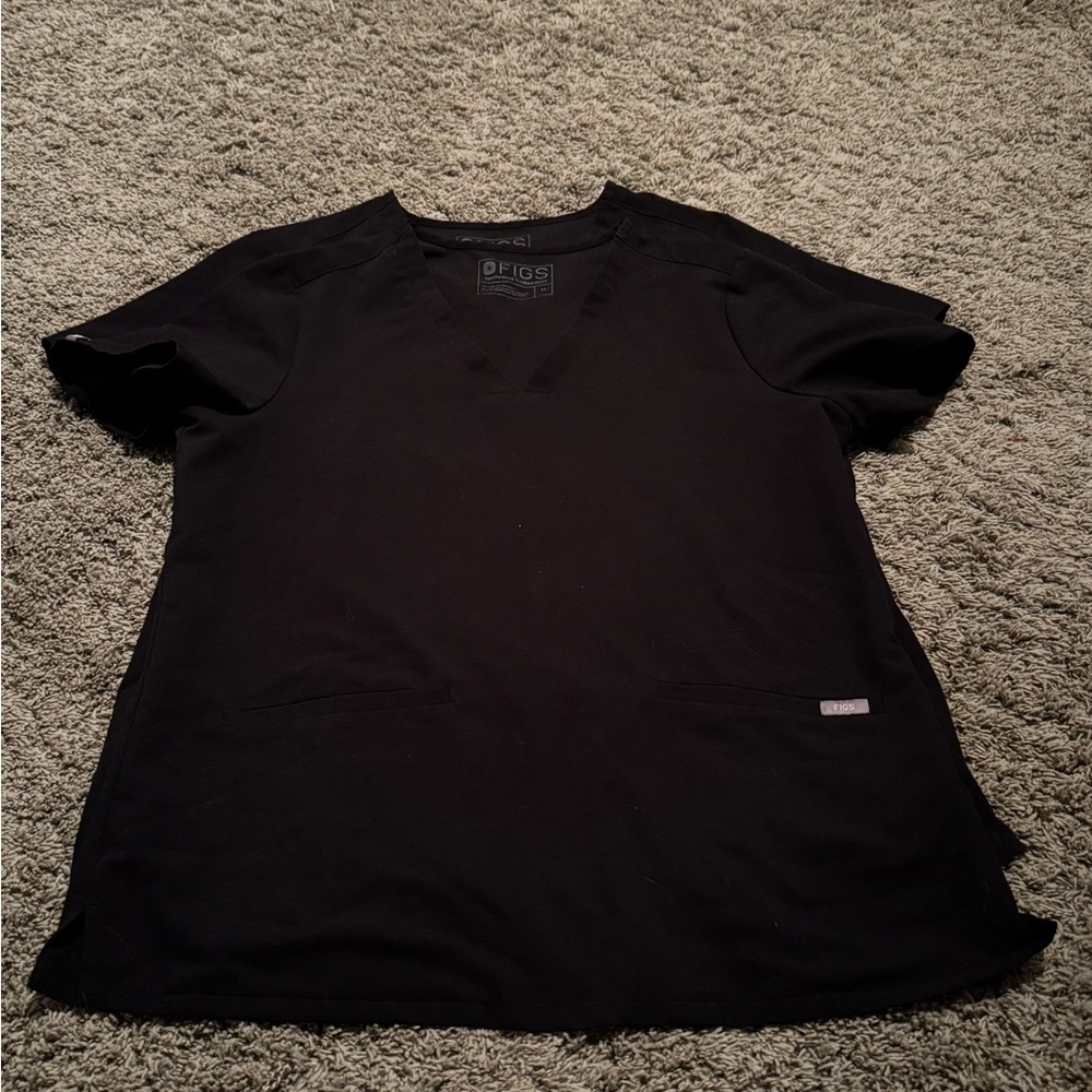 Medium women’s Figs Black 2 pocket Scrub Tops